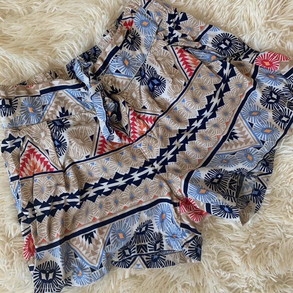Patterned shorts